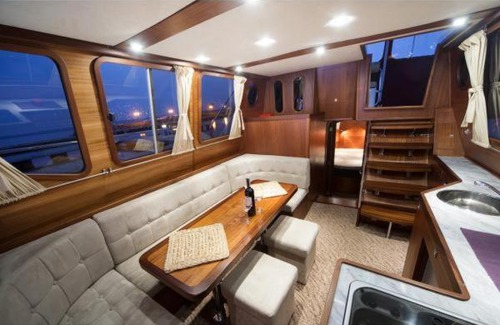 Wilkasy Boat Rental | Nautiner 40.3