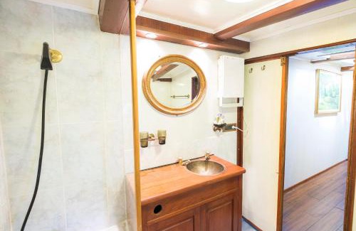 Rimini Boat Rental | Nave Contessa