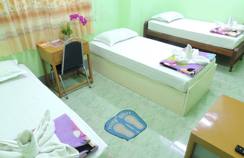 Pathein Hotel | Nay Chi Linn Hotel