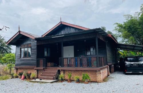 Muar District House | NAZIRIN HOMESTAY D’VILLAGE MUAR BATU PAHAT