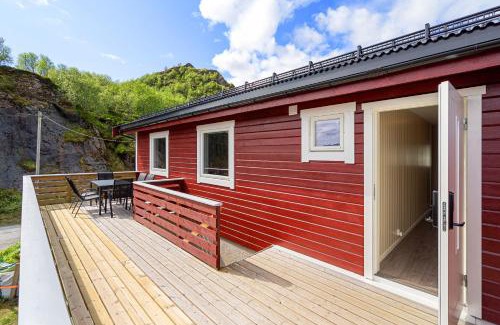 Flakstad Apartment | NE Leilighet-rorbu