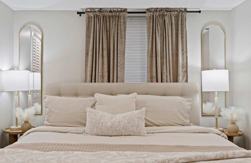 Homewood House | Near Casino with Arcade LCP Collection