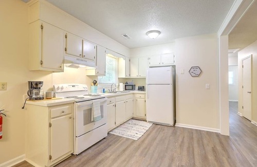 Goose Creek House | Near Charleston 3 Bed w/Fenced Yard Near Beach!