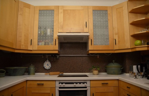 Halstenbek House | Near Hamburg - 4 bedrooms, 2 bathrooms, sleeps 6 S-Bahn and bus