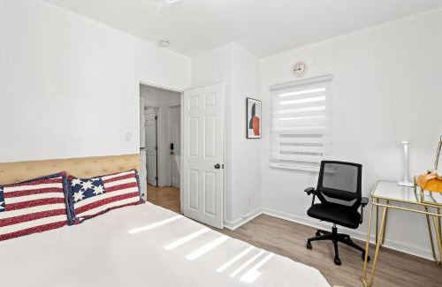 San Gabriel Apartment | Near LA Cozy Home with Full Kitchen & Laundry