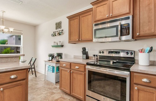 Northwest Pensacola House | Near PCC, 15 minutes to Downtown Pensacola