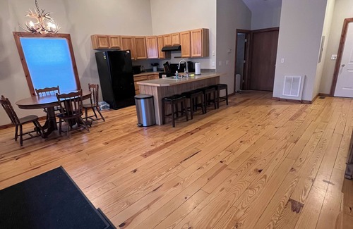 Cascade House | Near Stickney Creek boat launch-2 bedroom, 2 full bath house with private pond.