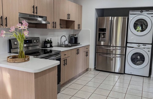 Homestead Apartment | Near The Florida Keys, Cozy Home with 2 Queen Beds