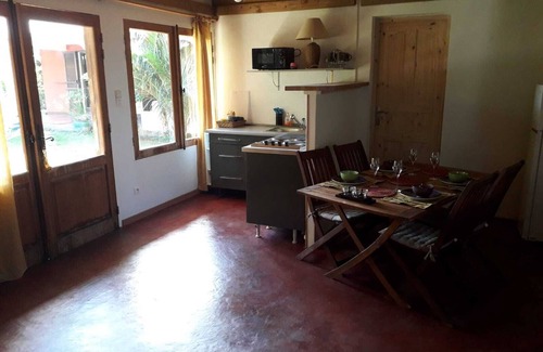 Etang Sale Les Bains Villa | nearest beach, Villa colors turned to her garden and swimming pool