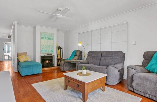 Tin Can Bay House | Neat and Tidy Holiday House with Inground Pool!