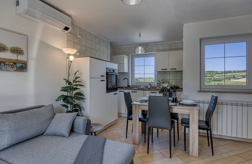 Brda Apartment | Neda Apartment In Krasno Among Vineyards, Dobrovo v Brdih, Slovenia