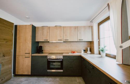 Schmirn Apartment | Nedererhof - Ferienwohnung Gamskar
