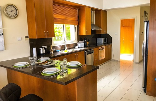 Pyla Villa | Nefeli Beach Villa, 5 Bedrooms