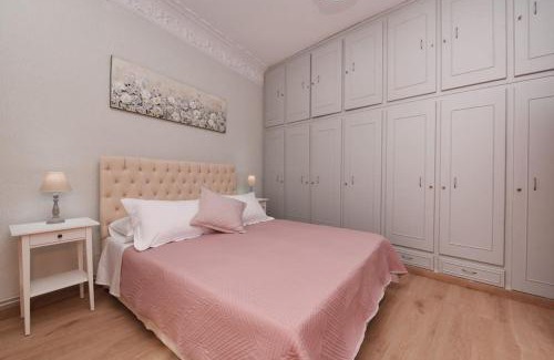 Ermoupoli Apartment | Nefeli House Syros