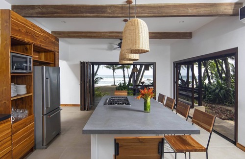 Playa Santa Teresa Villa | Nekáui, Entire Property