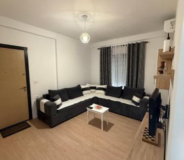 Kamez Apartment | Nene Tereza Airport Apartment