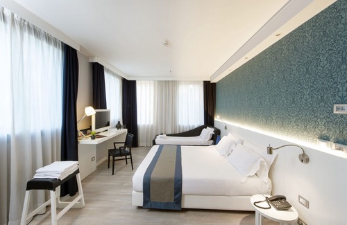 Bresso Hotel | NEO Hotel
