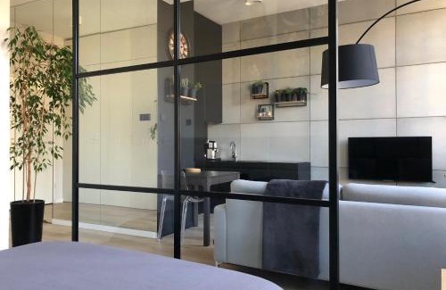 Bialystok Apartment | Neon Loft Apartament Bukowskiego