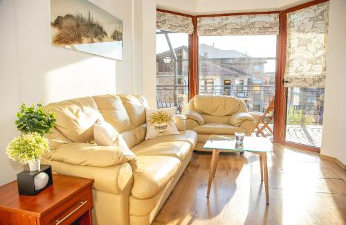 Nessebar New Town Apartment | Nessebar's NEW Town TOP Centre 2-BDR Apartment by Flаt Manаger