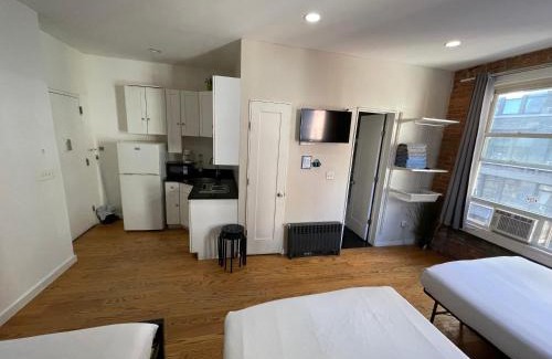 NoMad Apartment | Nest Apartment Herald Square studio #8