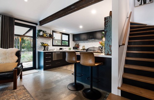 Daylesford House | Nest - Couples getaway with outdoor hot tub!