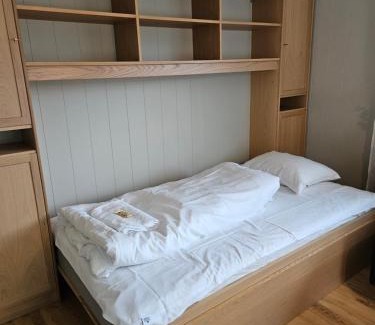 Arna Apartment | Nesvika nature reserve Apartment only 20 min away from Bergen