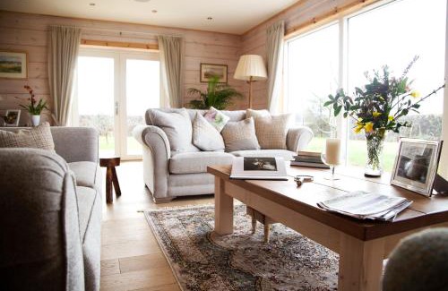 Inverurie House | Netherton Farm Lodge