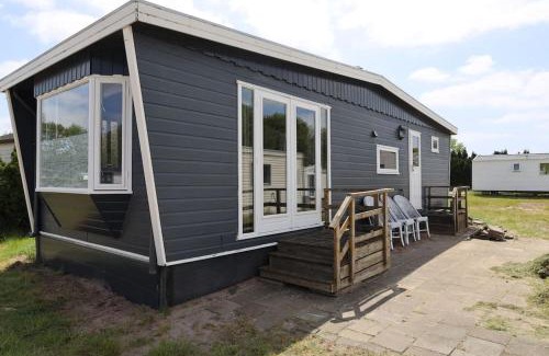 Anloo Ski Chalet | Nette chalet nabij het bos
