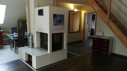 Theilenhofen Apartment | NEU! Galerie- Fewo mit Pool am Brombachsee