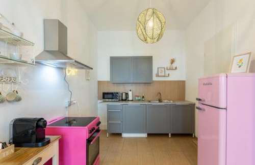 Leverkusen Apartment | NEU! LEVEL22! Komfort & Stil in Leverkusen