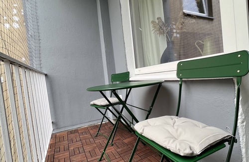 Bruckstraße Apartment | Neue, Stylische 2-zimmer Wohnung in der Innenstadt mit Balkon