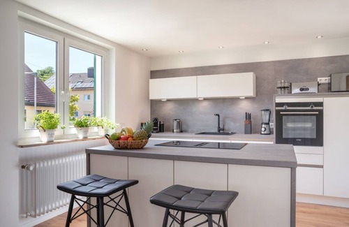 Ihringen House | Neueröffnung Juni 2021; Domizil - Kaiserstuhl, Exklusivität mit Privatem Pool