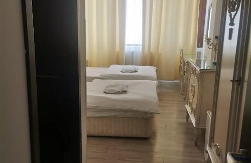 Sector 2 Hotel | Nevis Fundeni