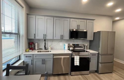 Passyunk Square Apartment | New 1BR Walk to Pats & Genos