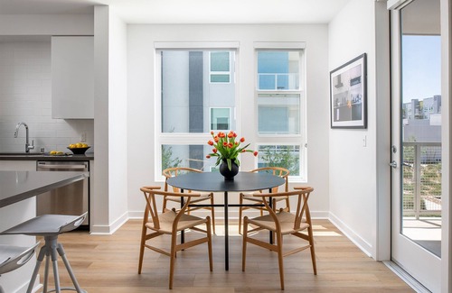 Enterprise Apartment | New 2-Bedroom Furnished Serviced Apartment Near Strip and Henderson Pet Friendly