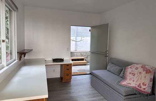 Central Malibu House | NEW 30% OFF! LIMITED OFFER! Ocean Wave, Walking to Beach and Hiking
