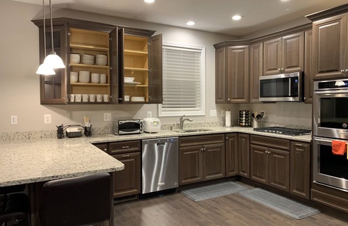 Fort Howard House | NEW 5 Bedroom Home with Pier by Water