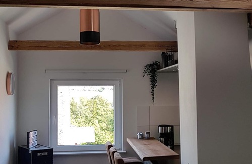 Elz Apartment | NEW: Air-conditioned DREAM APARTMENT, parking + garden, great WiFi