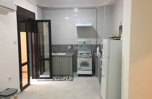 Bordj el Kiffan Apartment | NEW APARTMENT IN QUIET BENZERGA BORDJ EL KIFFAN BUILDING STANDING NEW 4p