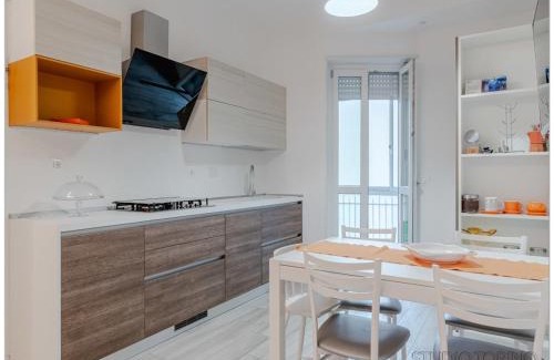 Santa Rita Apartment | NEW APARTMENT - STADIUM & INALPI ARENA walkable