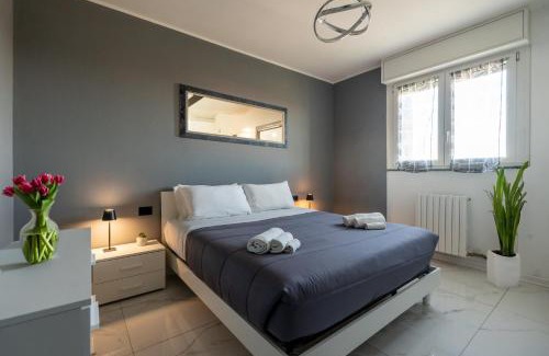 Milan Apartment | New Apartment with 4 bedrooms