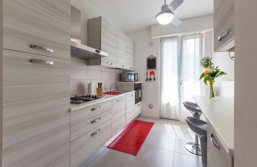 Gallaratese Apartment | NEW! Apartment X6 with WIFI, A/C, underground M1!