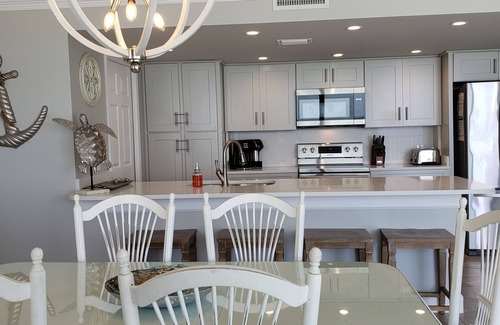 West Panama City Beach Condo | NEW Beachfront😎60'GLASS BEACH VIEWS in 2 MASTER Suites +FREE Beach Chairs😎402E