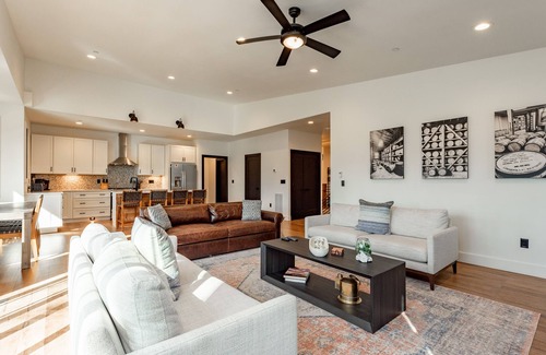 Sky Valley House | New! Bourbon Sunset: Lake Area, Gas Fireplace, Hot Tub!