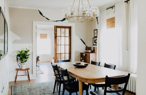 Lake Geneva Apartment | New! Boutique Inspired 2br Loft, Lake Geneva