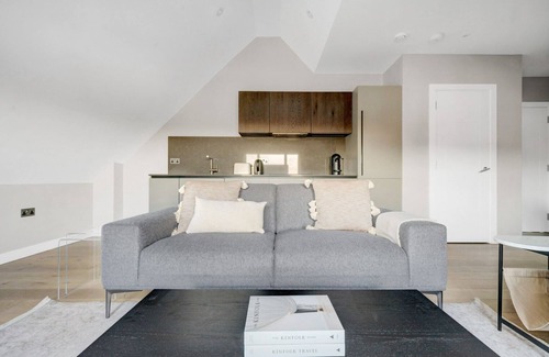Highgate Apartment | New build Highgate 2BR, open plan with balcony near shops, by Blueground