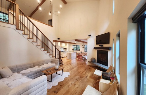 Tahoe Pines House | NEW BUILD! Luxury West Shore Retreat with Hot Tub.