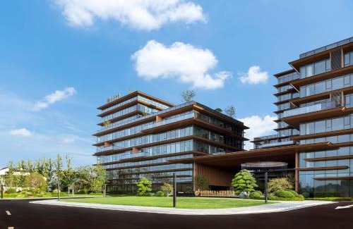 Xiaoshan Hotel | New Century Mansion Resort Hangzhou Xianghu Baoyi