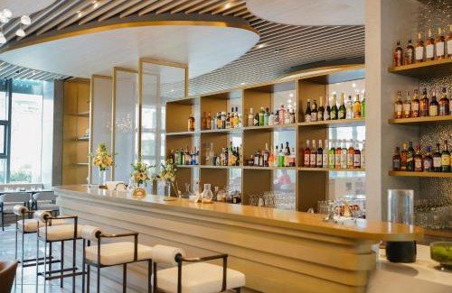 Xiaoshan Hotel | New Century Mansion Resort Hangzhou Xianghu Baoyi
