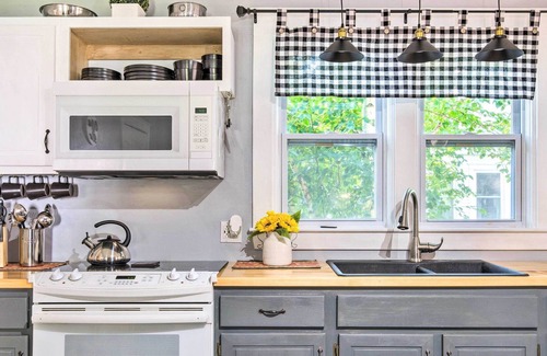 Bingham House | NEW! Charming Bingham Home Near Outdoor Adventure!
